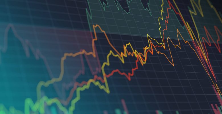 MPEs: taxa Selic em alta encarece o crédito e preocupa donos dos pequenos negócios