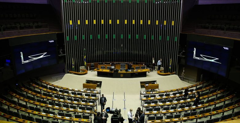 Câmara aprova projeto que cria o Código de Defesa do Contribuinte